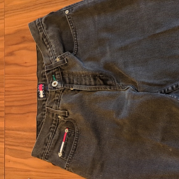 Tommy Hilfiger vintage black denim, 32/30 EU sizing measurements  in 2nd photo! - Picture 10 of 16